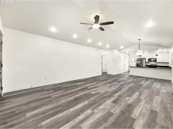 670 E ST, Baker City, OR 97814