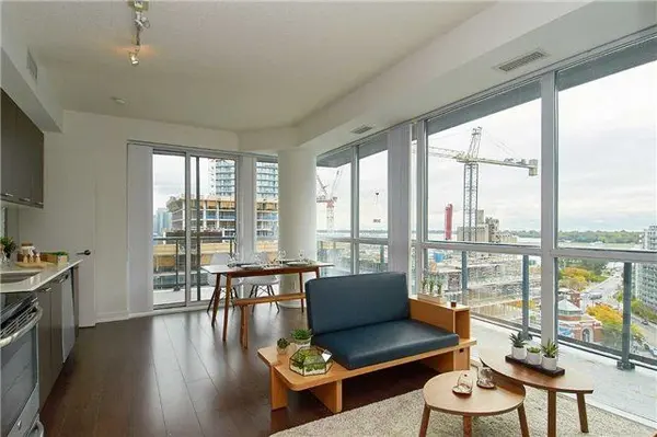 20 Bruyeres Mews #1610, Toronto C01, ON M5V 0G8