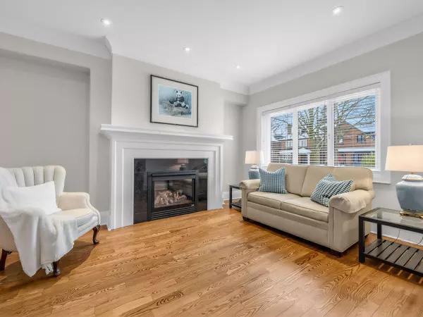 112 Rose Park DR, Toronto C09, ON M4T 1R5