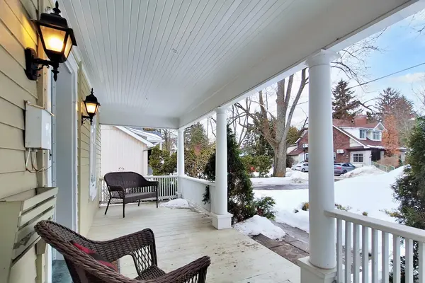 64 Powell ST, Richmond Hill, ON L4C 4S4