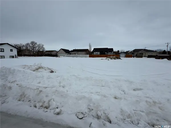 207 Willow CRESCENT, Waldheim, SK S0K 4R0