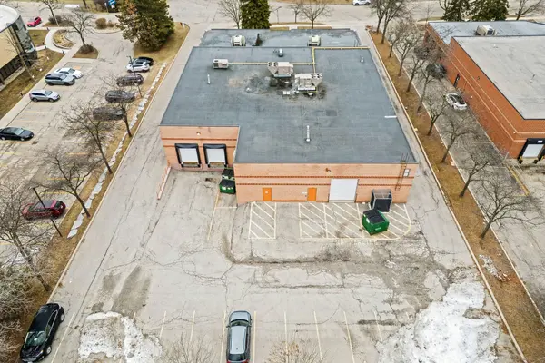 7305 Rapistan CT, Mississauga, ON L5N 5Z4