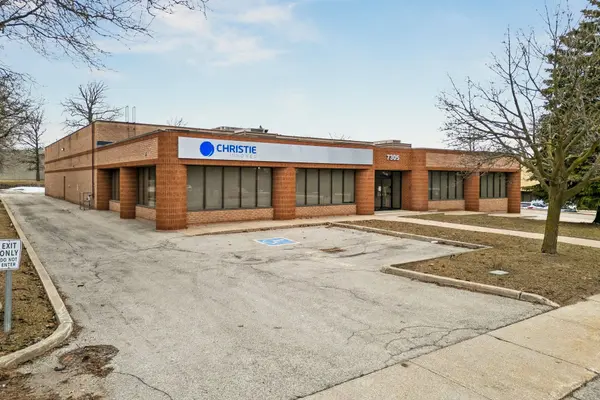 7305 Rapistan CT, Mississauga, ON L5N 5Z4