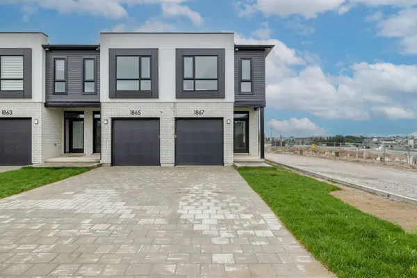 1867 Dalmagarry RD, London North, ON N6G 0A6