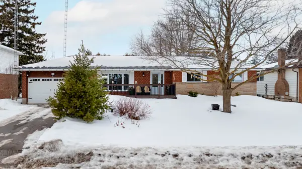 12 Victoria BLVD, East Garafraxa, ON L9W 7L6