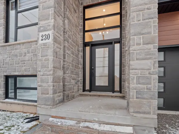 230 KNOLL ST, Port Colborne, ON L3K 5B6