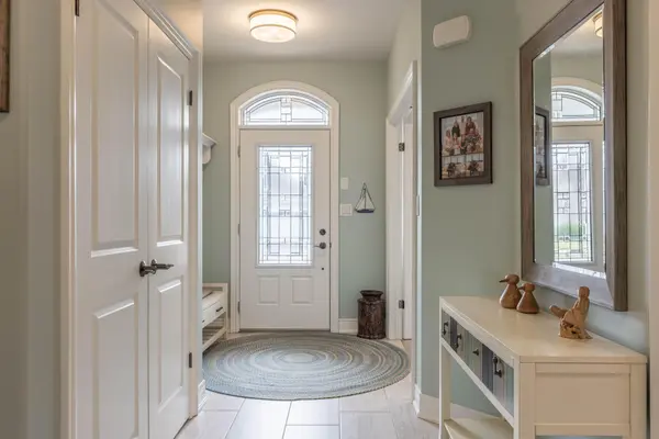 3568 Algonquin DR, Fort Erie, ON L0S 1N0