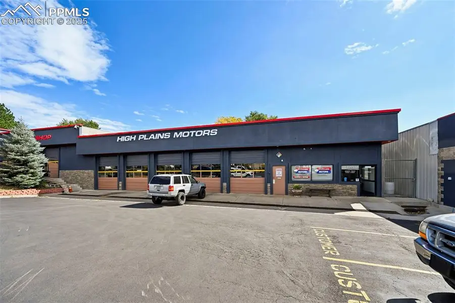 2255 La Montana WAY, Colorado Springs, CO 80918