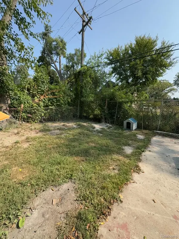 12628 Washburn ST, Detroit, MI 48238