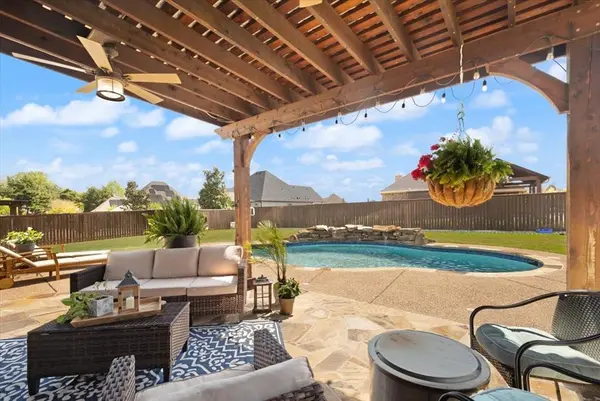 123 Claremont Drive, Ovilla, TX 75154