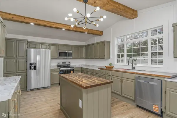 312 Greenwood Street, Mooringsport, LA 71060