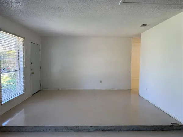 3716 Olney Court, Dallas, TX 75241