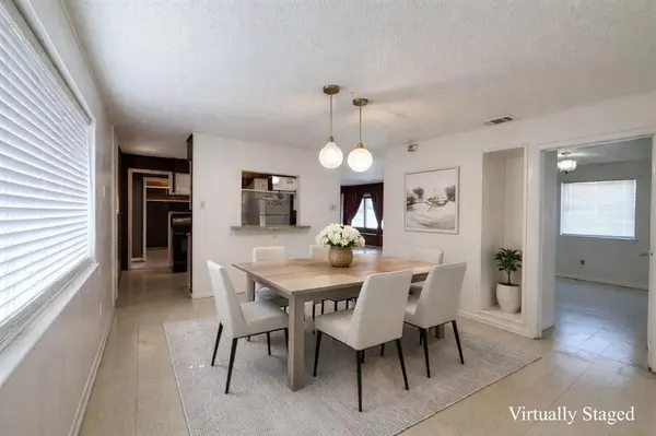 3716 Olney Court, Dallas, TX 75241