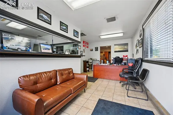 2255 La Montana WAY, Colorado Springs, CO 80918