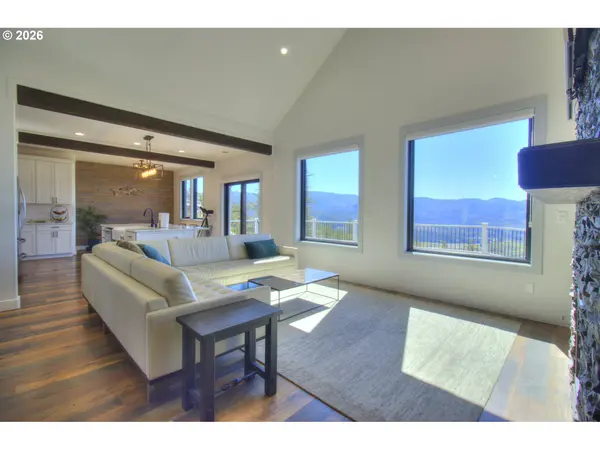 95660 SPIRIT RIDGE RD, Gold Beach, OR 97444