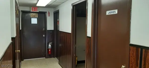 45 S Main St, Manville Boro, NJ 08835