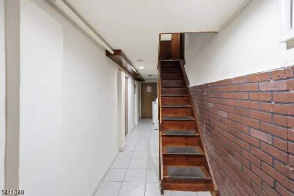 23 Fillmore St, Newark City, NJ 07105