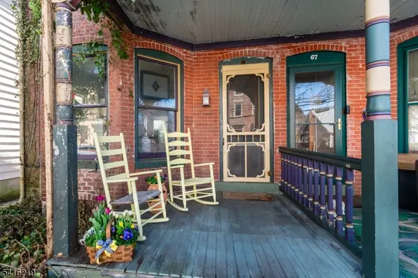 69 York St, Lambertville City, NJ 08530