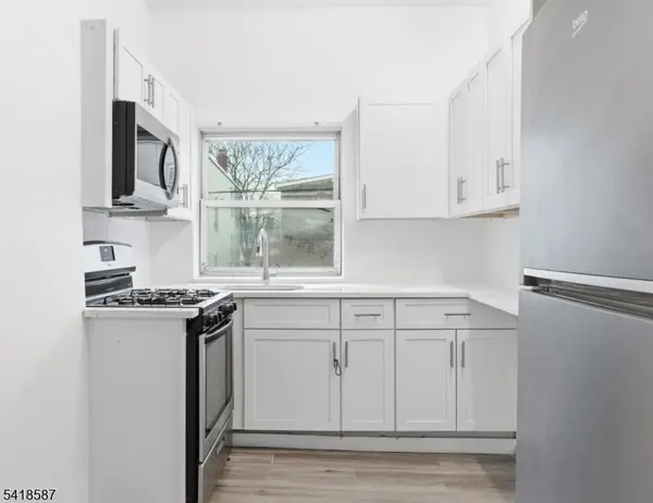 5 Elm St #3, Newark City, NJ 07102