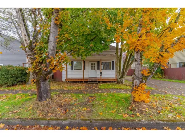 289 S 3RD ST, Lebanon, OR 97355