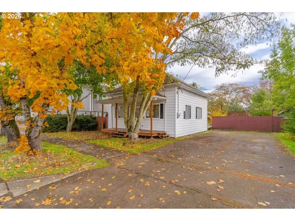 289 S 3RD ST, Lebanon, OR 97355