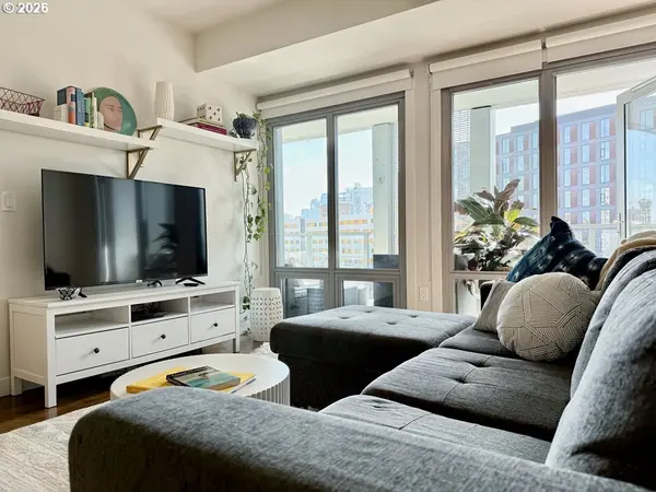 1310 NW NAITO PKWY #509, Portland, OR 97209