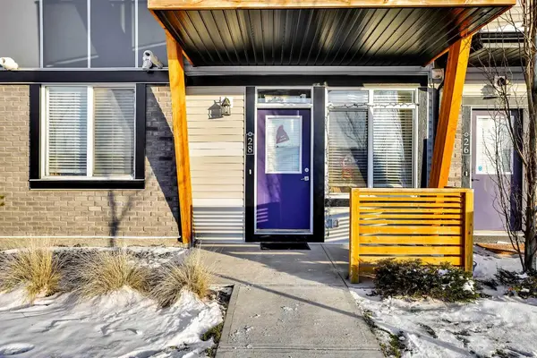 28 Savanna Passage NE, Calgary, AB T3J 0Y2