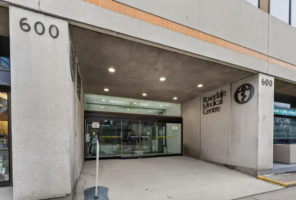 600 Sherbourne ST #702, Toronto C08, ON M4X 1W4