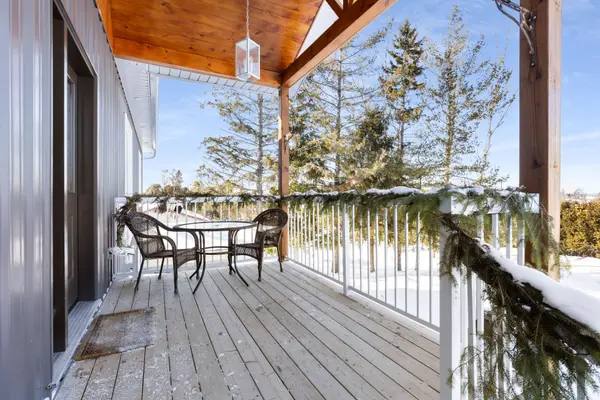 213 Pleasant Point RD, Kawartha Lakes, ON K9V 4R6