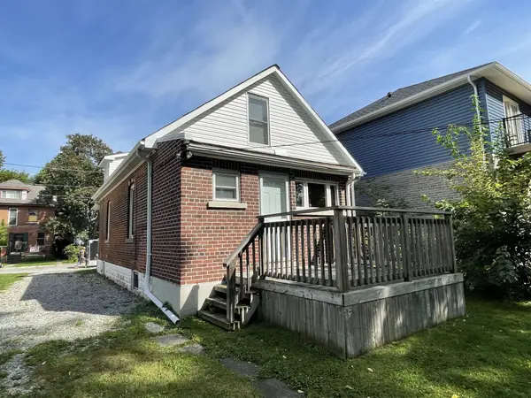 93 Sussex ST, Hamilton, ON L8S 2E2