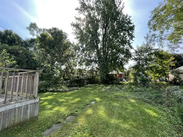 93 Sussex ST, Hamilton, ON L8S 2E2