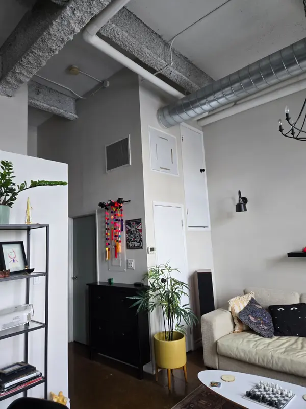 11 Rebecca ST #202, Hamilton, ON L8R 3H7