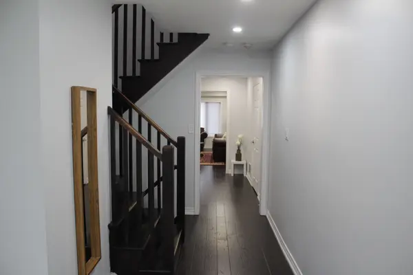 51 Mullholland AVE, Cambridge, ON N3H 5L5