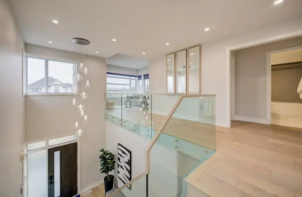 204 Carriage WAY, Waterloo, ON N2K 0C6