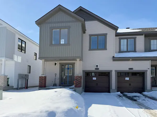 426 Mortar TER, Kanata, ON K2X 1X7