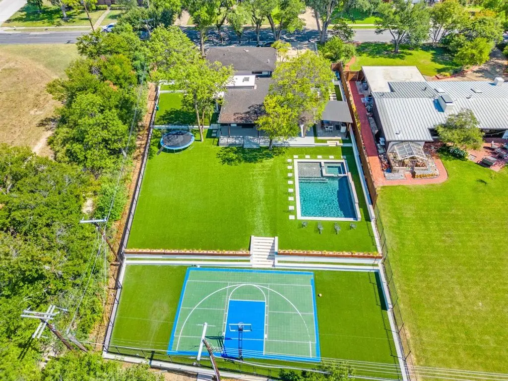 9755 Van Dyke Road, Dallas, TX 75218