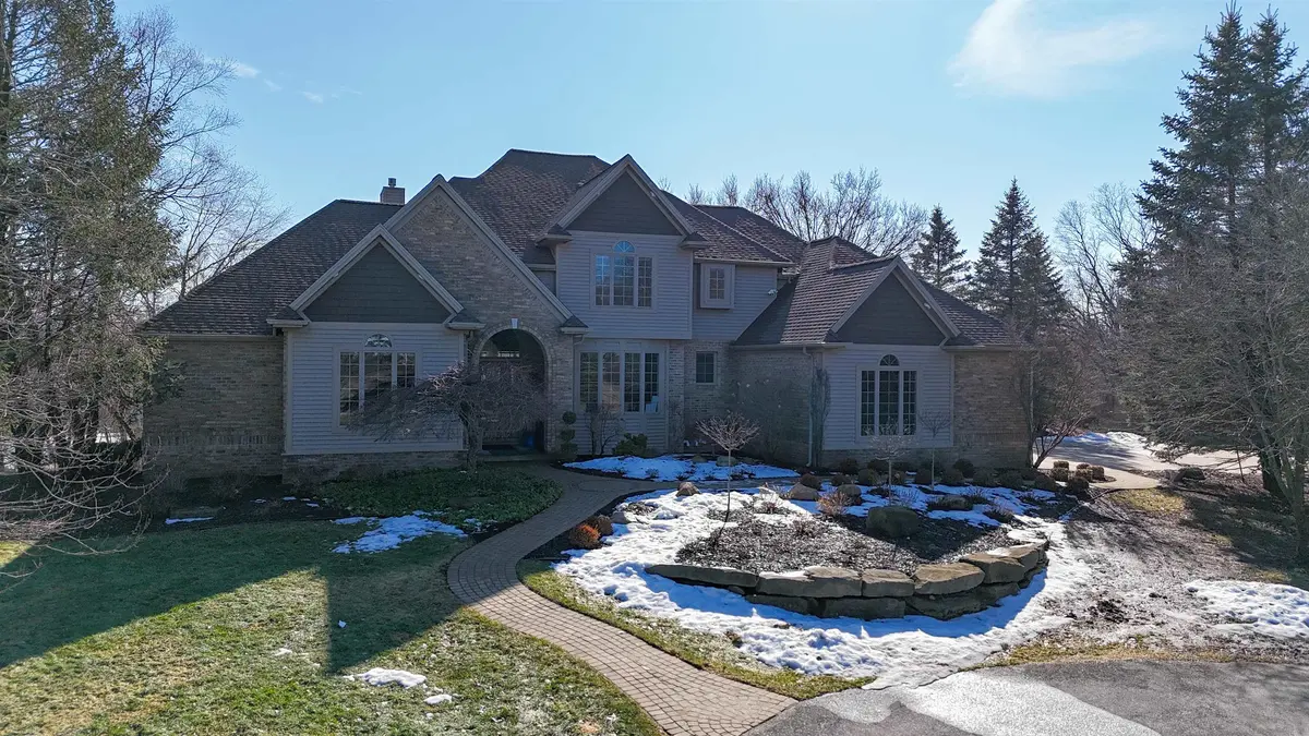 956 E Remus RD, Union Twp, MI 48858