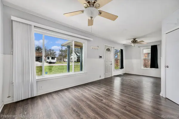 1473 Lillian ST, Westland, MI 48186