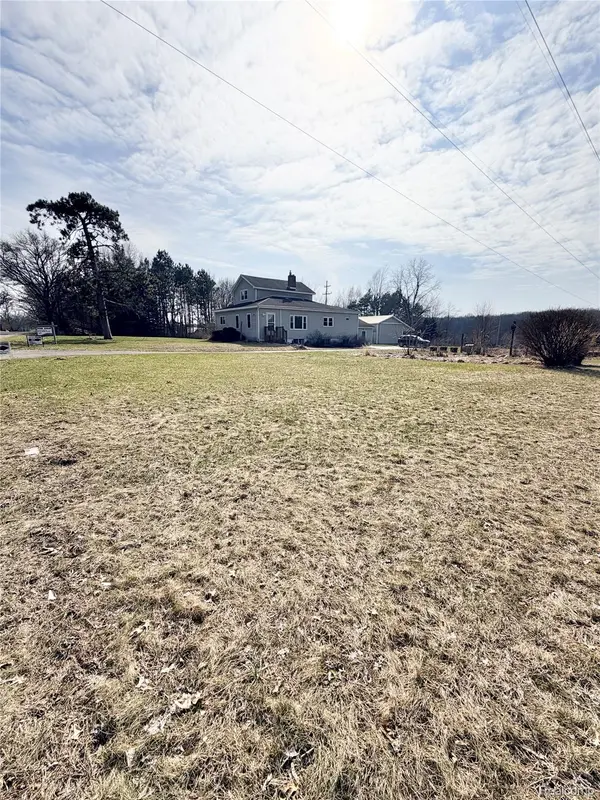 20463 Waubascon RD, Battle Creek, MI 49017