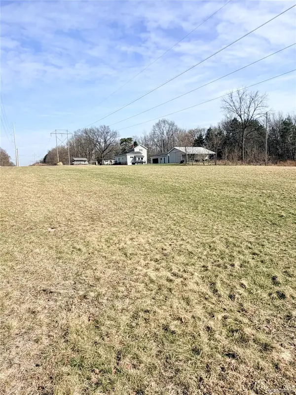 20463 Waubascon RD, Battle Creek, MI 49017