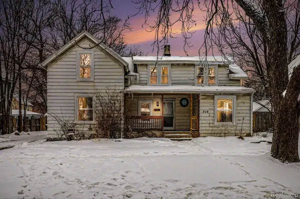 714 W 8TH ST, Monroe, MI 48161
