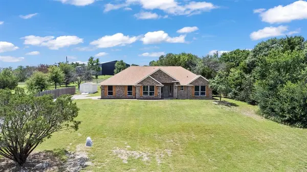 2517 Hayley Drive, Weatherford, TX 76085