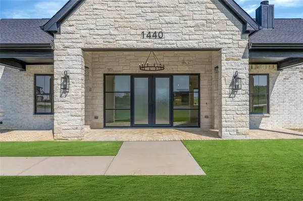 1440 Saguaro Trail, Joshua, TX 76058