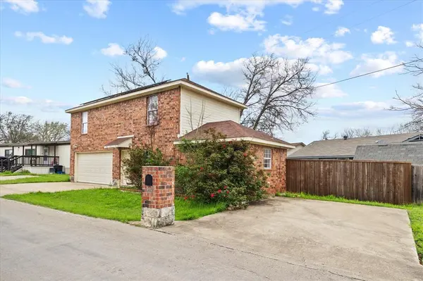 208 Trout Street, Rockwall, TX 75032