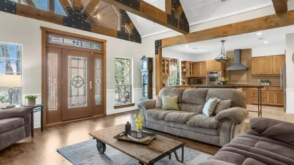 218 River Oaks Drive, Combine, TX 75159