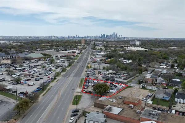 3000 Fort Worth Avenue, Dallas, TX 75211