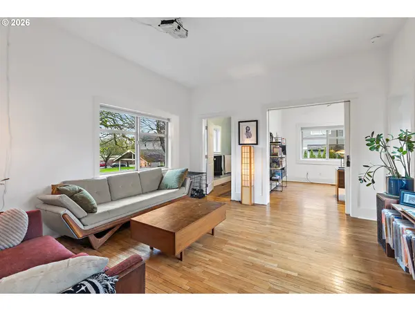 36 NE STANTON ST, Portland, OR 97212