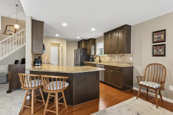 21868 Kensett DR, Macomb Twp, MI 48042