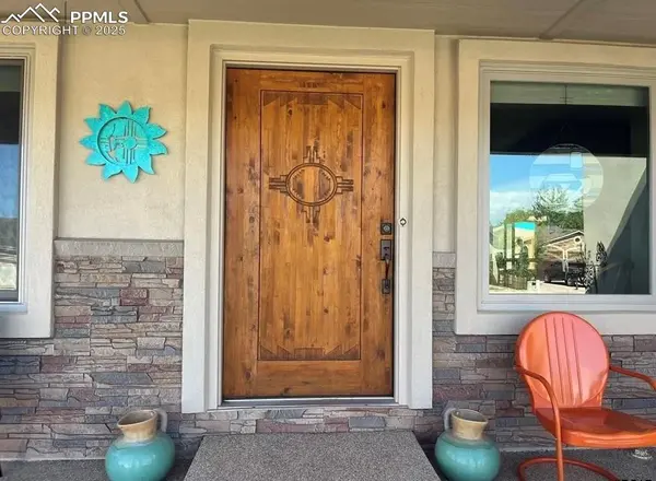 111 Rocchio DR, Florence, CO 81226