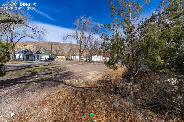 301 Macon AVE, Canon City, CO 81212